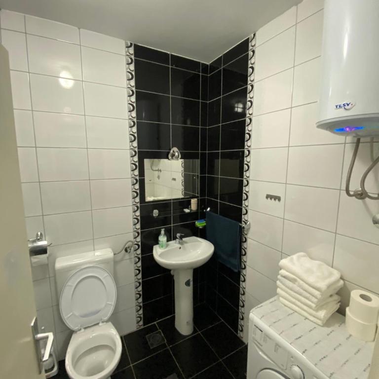 Uljarević - Apartman sa 2 Spavaće Sobe - 15