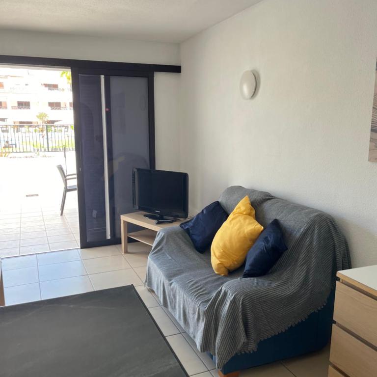 Apart Hotel 1 bed Apartment, 31A1, Victoria Court 1, Los Cristianos, Tenerife - Habitación Doble Deluxe - 2 camas - 6