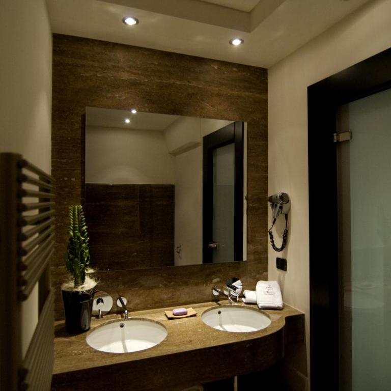 Alvino Suite And Breakfast - Suite Deluxe con Balcone - 18