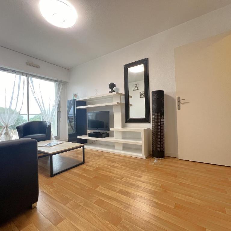 Arcachon: Apt 4 pers, front de mer, parking, centre-ville - FR-1-474-32 - Apartment (4 Adults) - 4