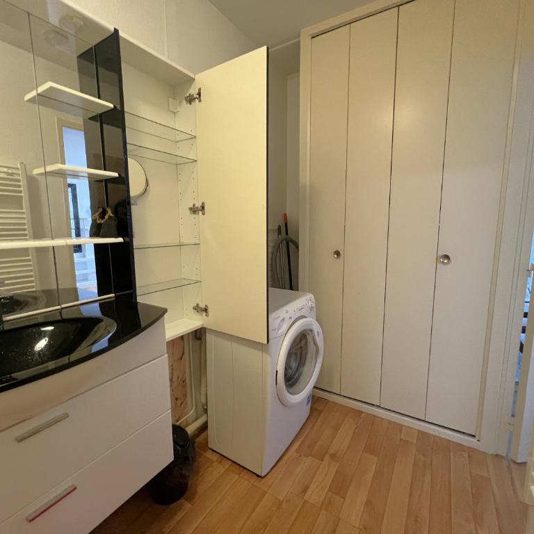Arcachon: Apt 4 pers, front de mer, parking, centre-ville - FR-1-474-32 - Apartment (4 Adults) - 9