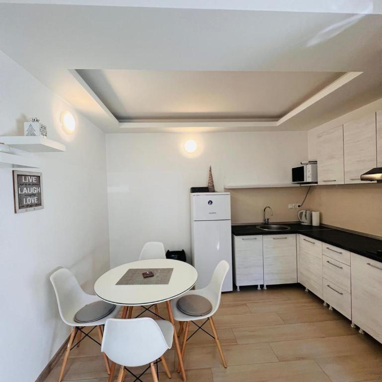 Mont V Jahorina - Porodični Apartman s 1 Spavaćom Sobom - 9