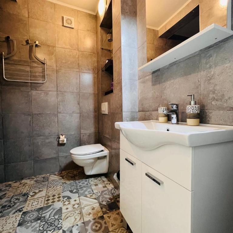 Mont V Jahorina - Porodični Apartman s 1 Spavaćom Sobom - 10