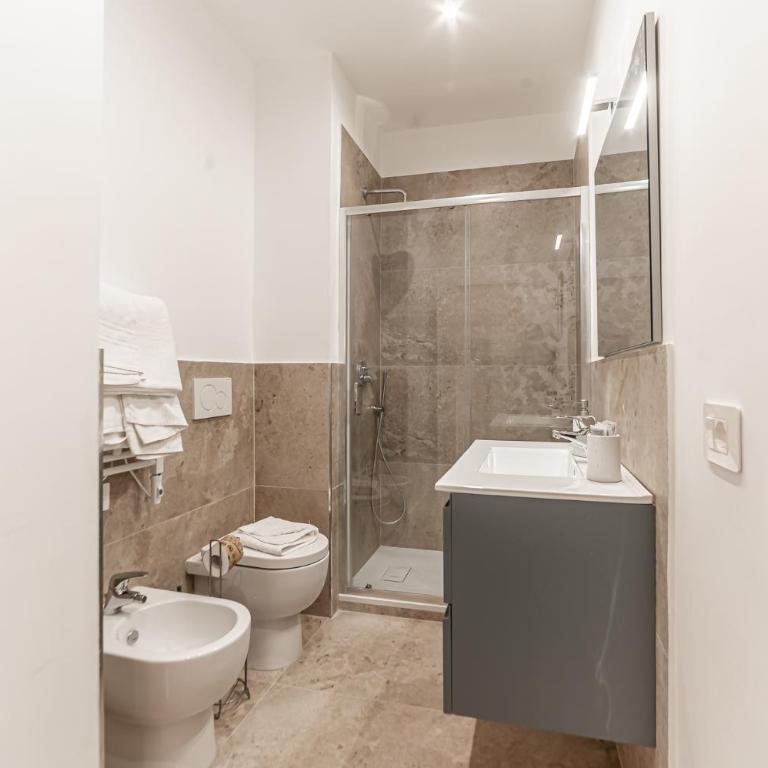 Casa Martini - Vatican City and Metro Ottaviano - Deluxe Apartment mit 1 Schlafzimmer - 3