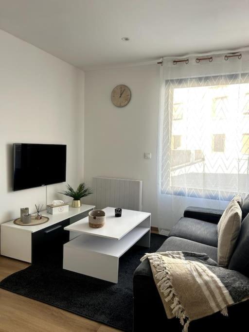 Studio neuf tout équipé Digne - Appartement 1 Chambre - 18