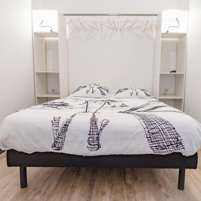 Appart cosy au cœur de la montagne, à deux pas du télésiège, 4 CH, Tout confort - Four-Bedroom Apartment - 9