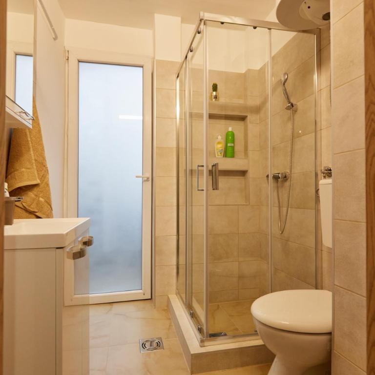 Best choice Hram centar - Apartman sa 1 Spavaćom Sobom - 9