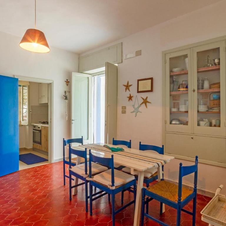 Pet Friendly Home In Trani With Wifi - Two-Bedroom Holiday Home - 6