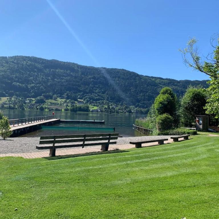 Beach Apartement direkt am Ossiacher See - Apartment mit 2 Schlafzimmern - 1