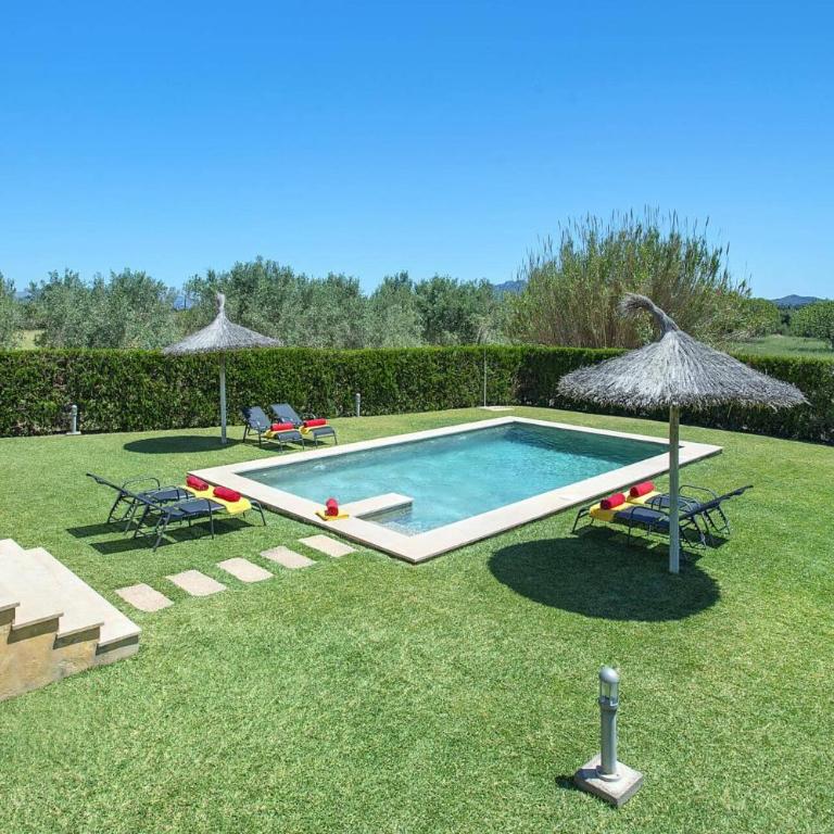 Villa Figueral by Villa Plus - Villa - 22