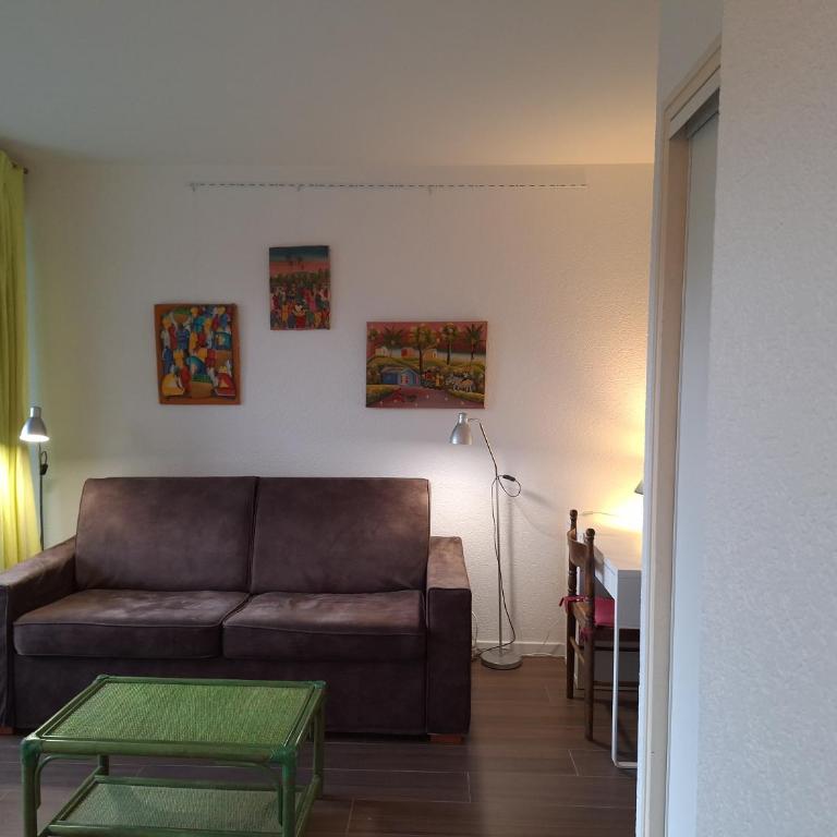 Charmant studio au calme dans le parc - Appartement 1 Chambre - 2