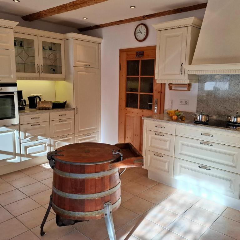 Ferienwohnung Böck, Wengen im Allgäu - Apartment mit 2 Schlafzimmern und Gartenblick - 3