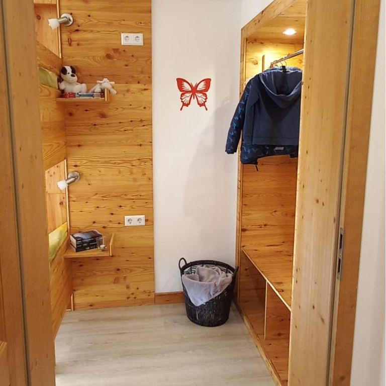 Ferienwohnung Böck, Wengen im Allgäu - Apartment mit 2 Schlafzimmern und Gartenblick - 5
