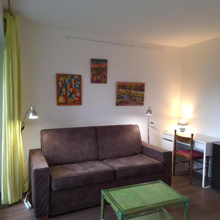 Charmant studio au calme dans le parc - Appartement 1 Chambre - 1