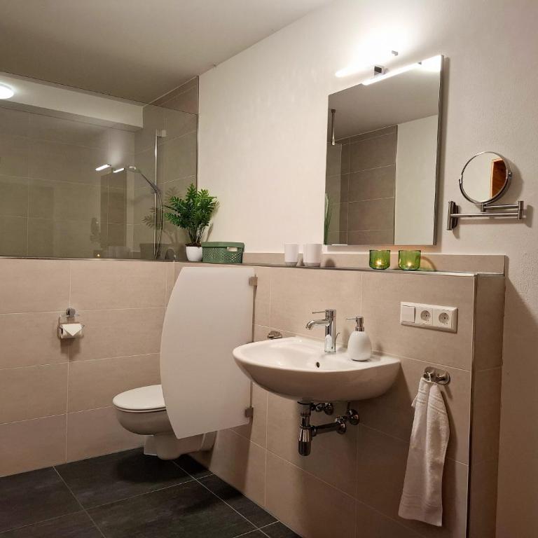 Ferienwohnung Böck, Wengen im Allgäu - Apartment mit 2 Schlafzimmern und Gartenblick - 14