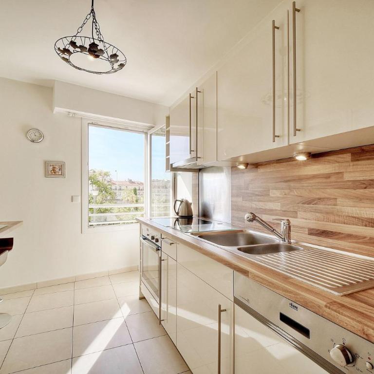 Spacieux 2 chambres TERRASSE, PARKING proche CENTRE VILLE A2B237 - Appartement avec Terrasse - 15
