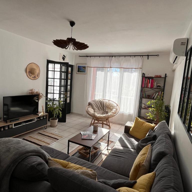 Calme, vue st Victoire, proche centre ville avec parking - Apartamento de 2 dormitorios - 6