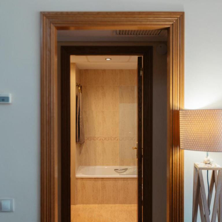 RESORT BEACH VALENCIA - Two-Bedroom Apartment - 51