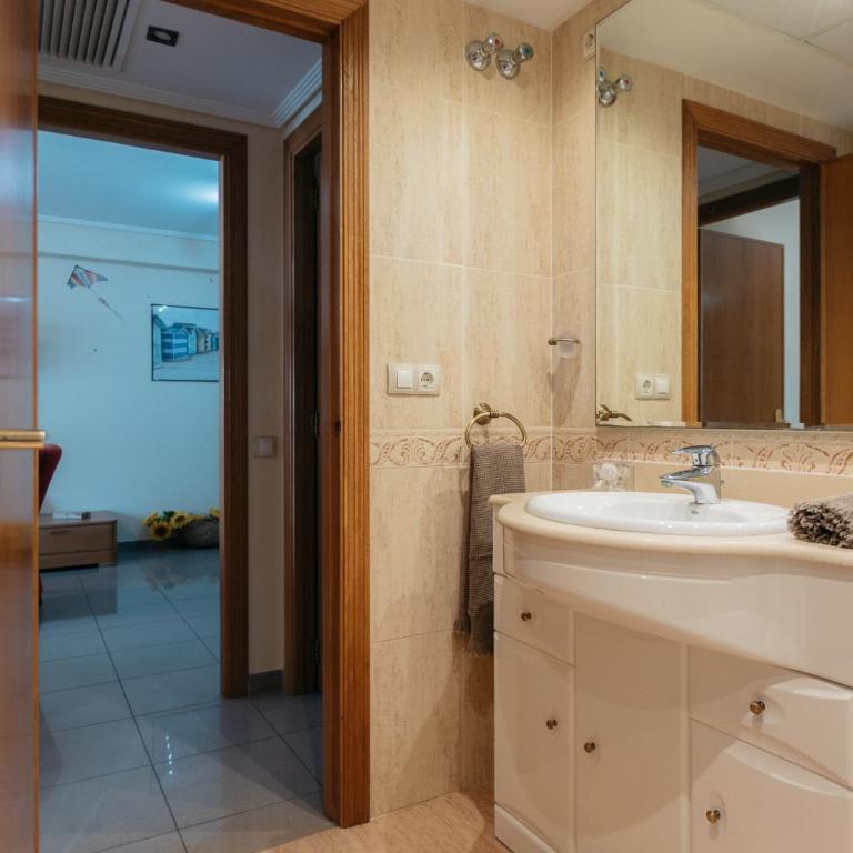 RESORT BEACH VALENCIA - Two-Bedroom Apartment - 46