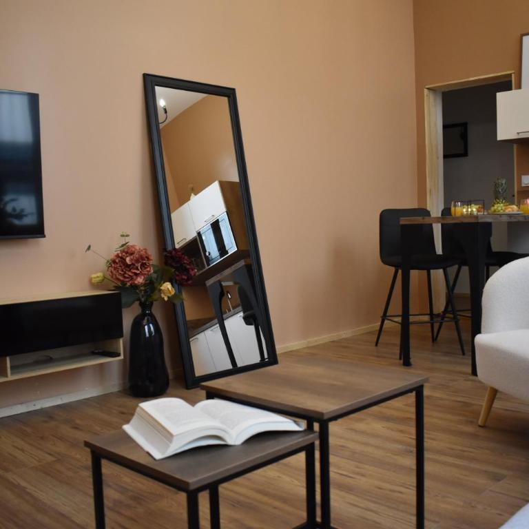 La République d'Emmanuel - Appartement 2 Chambres - 1