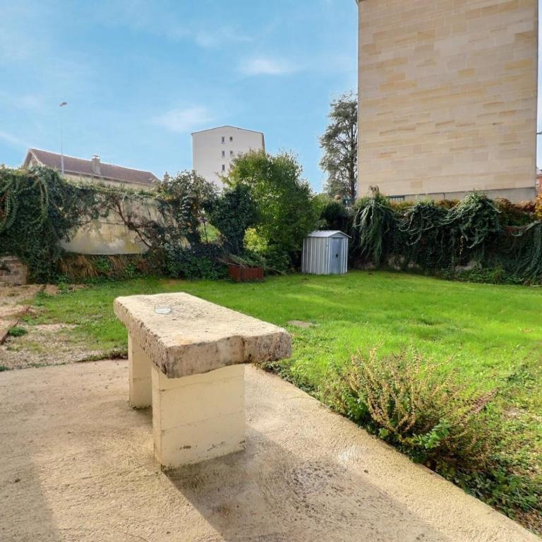 Le Verd'oyant - Calme et Parking - Proche Centre - Mon Groom - Appartement 1 Chambre - 32