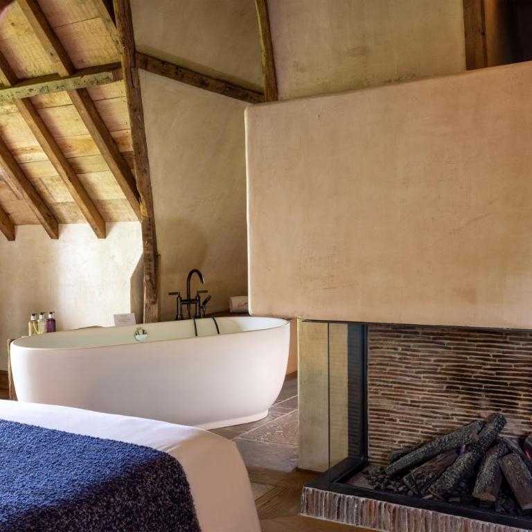 La Ferme Saint Simeon Hotel & Spa - Relais & Chateaux - Suite Junior avec Douche et Baignoire de Balnéothérapie - 1
