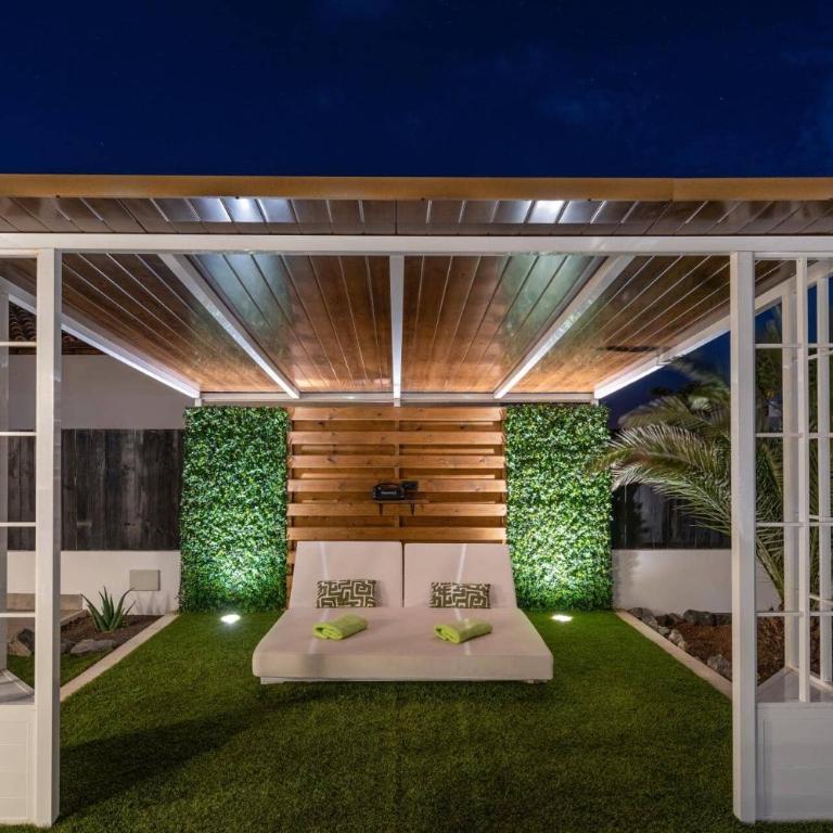 Villa Caleta Olas by Villa Plus - Villa - 10