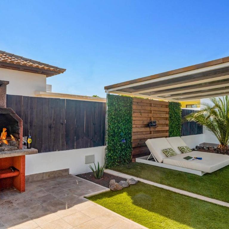 Villa Caleta Olas by Villa Plus - Villa - 11