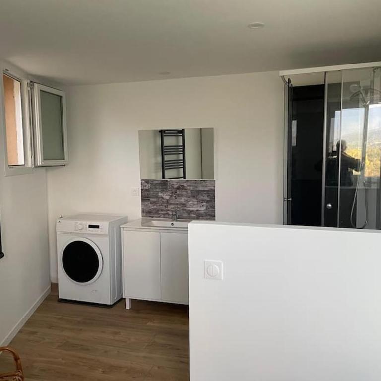 Appartement neuf dans hameau proche porto vecchio - Apartamento de 1 dormitorio - 15