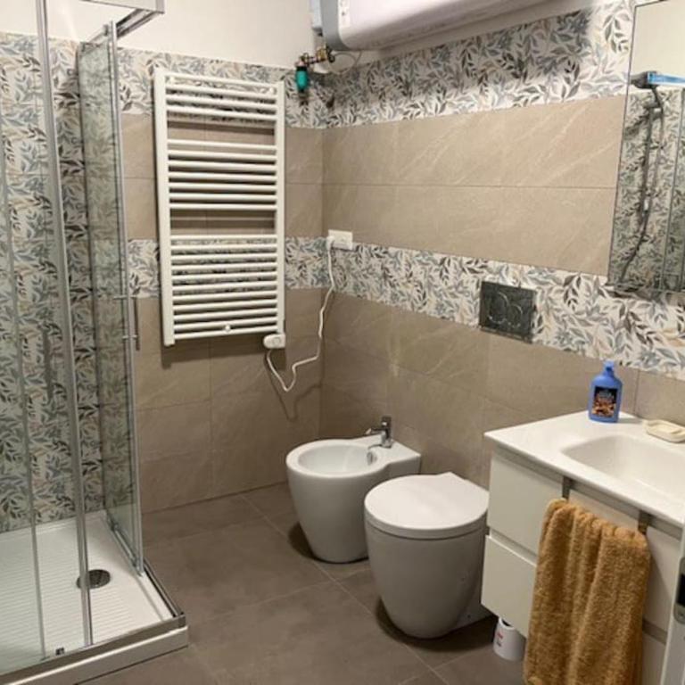 Mini loft Rina - Stazione La Spezia Migliarina - Studio Apartment with One Double Bed - 6