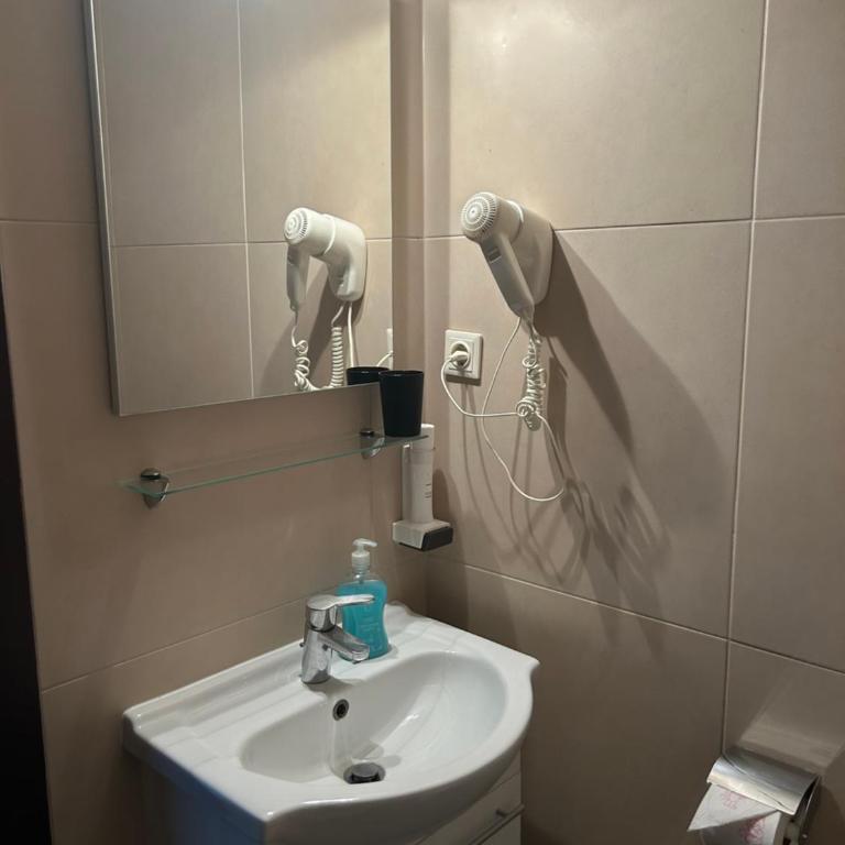 Hotel Berg - Budget Doppelzimmer - 3