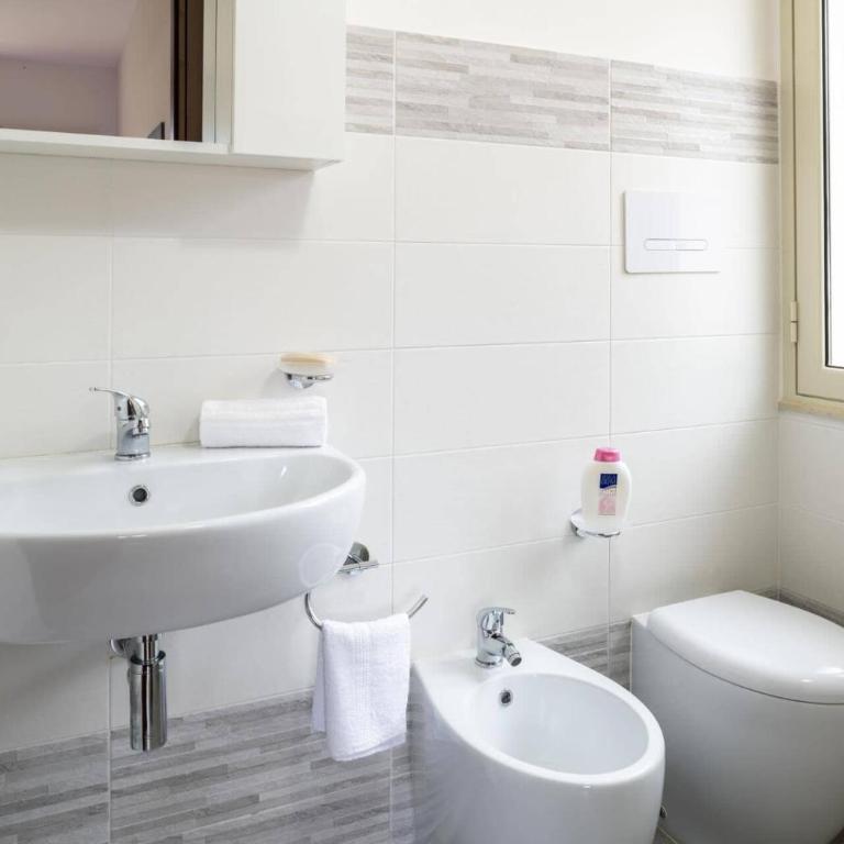 Villa Rosanna by Villa Plus - Villa - 18