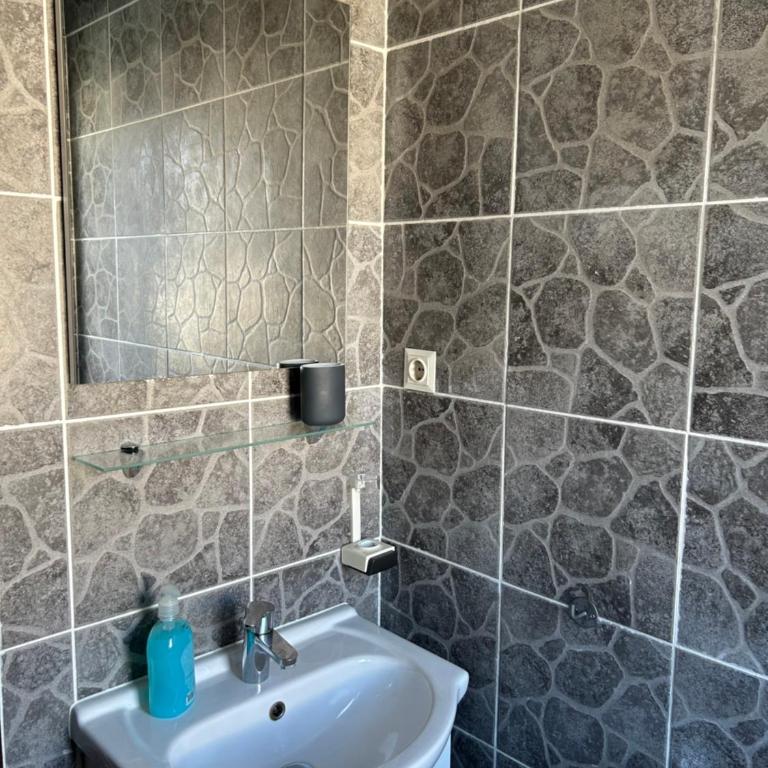 Hotel Berg - Deluxe Doppelzimmer mit Balkon - 7