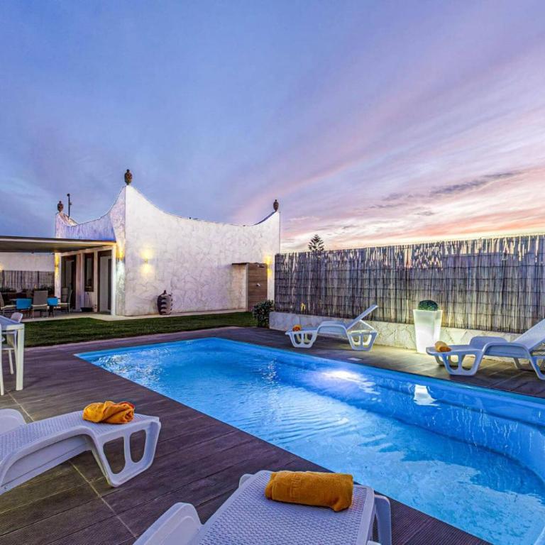 Villa Gialla by Villa Plus - Villa - 4