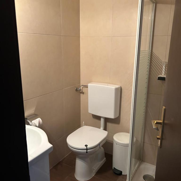 Hotel Berg - Budget Doppelzimmer - 4