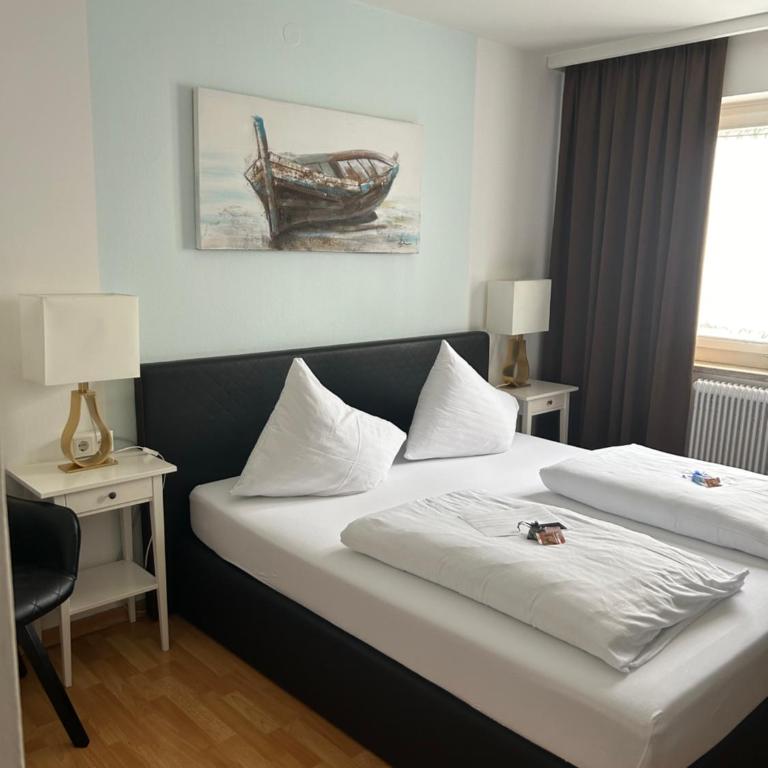Hotel Berg - Budget Doppelzimmer - 7