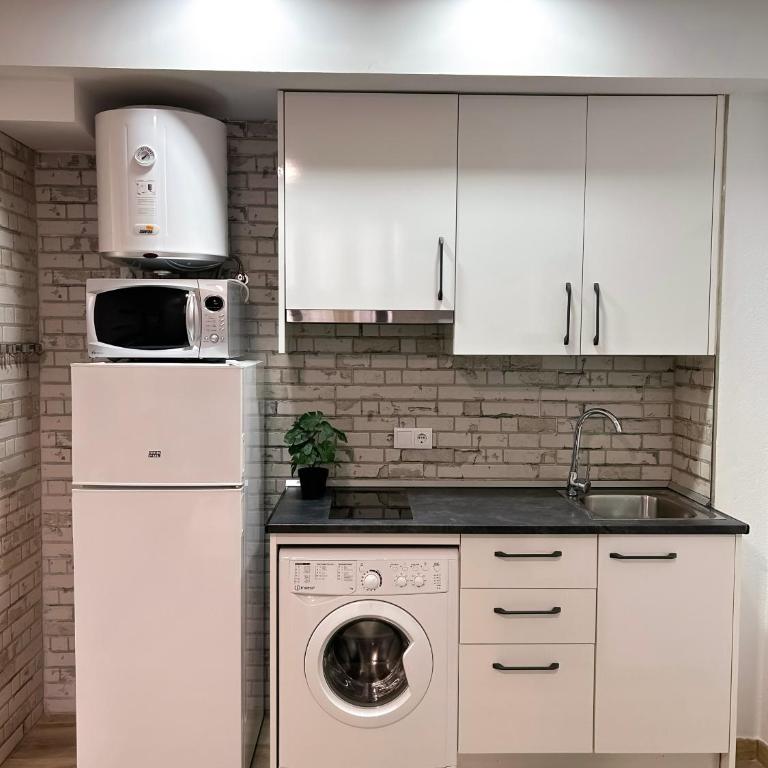 Río Manzanares - Apartamento de 1 dormitorio - One-Bedroom Standard Apartment - 11