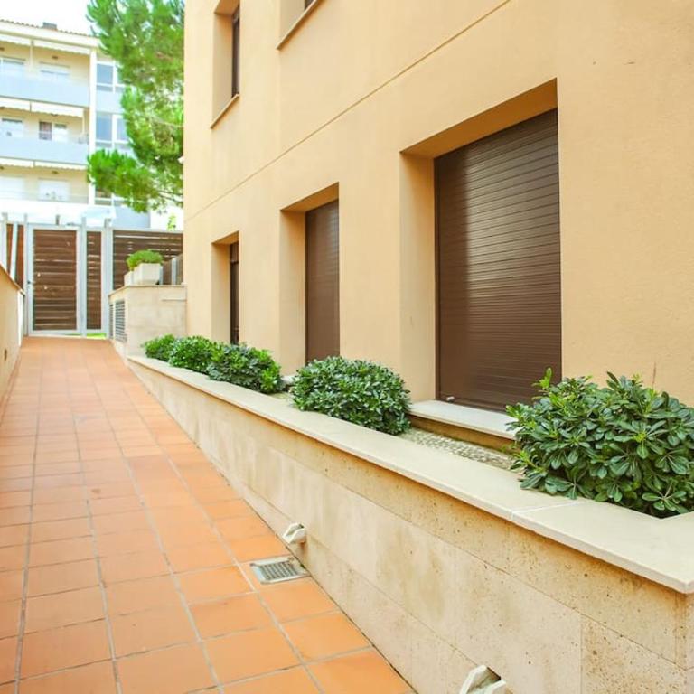 AL47 Spacious apartment near Fenals beach - Apartamento de 1 dormitorio con balcón - 21