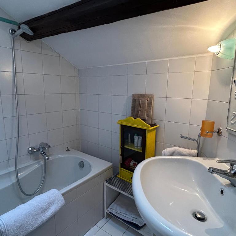 Casa Tiare, Artsy Apartment zona Brera Moscova - Appartamento con 2 Camere da Letto - 16