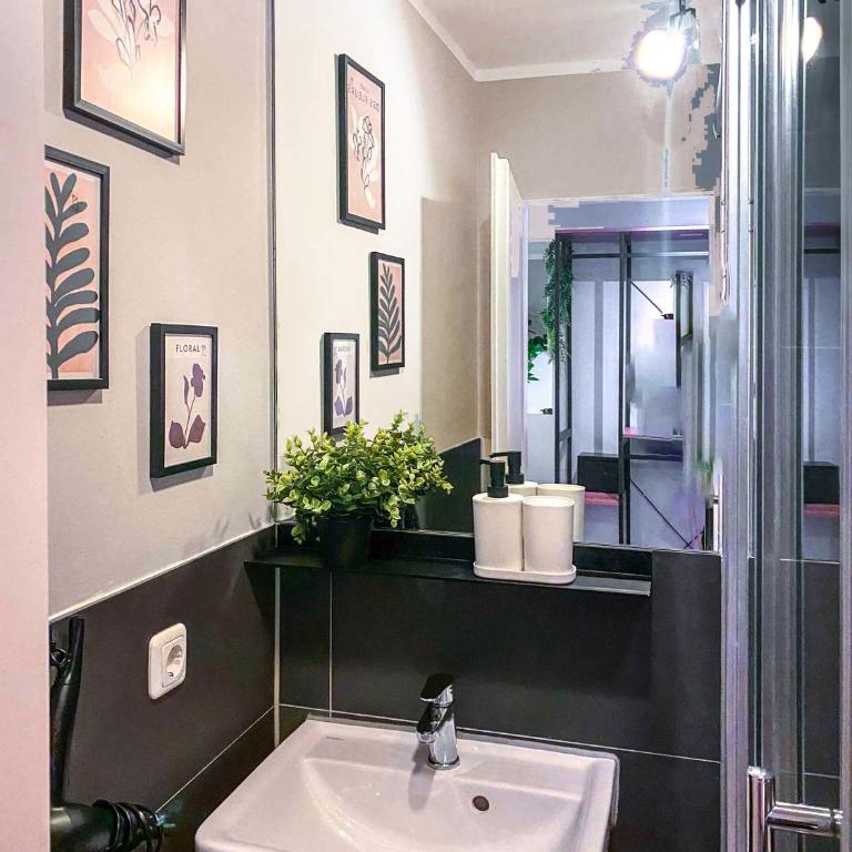 Stayando Cozy Apartment Munich City Center - Estudio Triple Estándar - 23