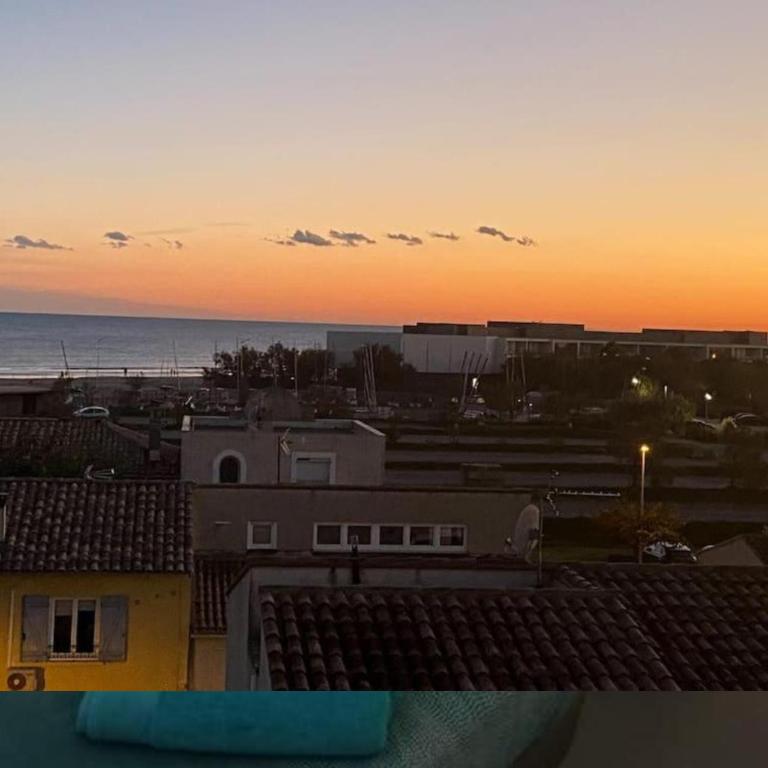 Appartement Rooftop 360 - JACUZZI - Parking - Clim - wifi - Appartement 2 Chambres - 16