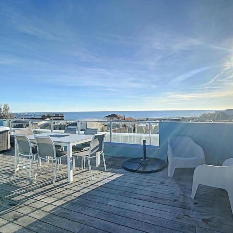 Appartement Rooftop 360 - JACUZZI - Parking - Clim - wifi - Appartement 2 Chambres - 12