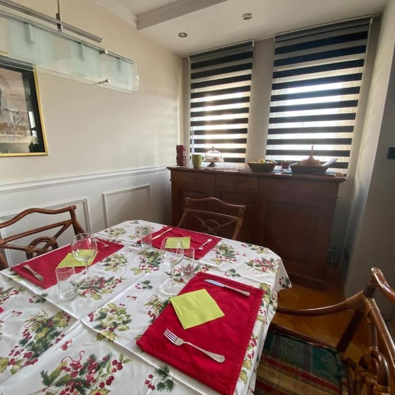 Prostrani dupleks u istorijskom centru grada Anna - Apartman sa 3 Spavaće Sobe - 11