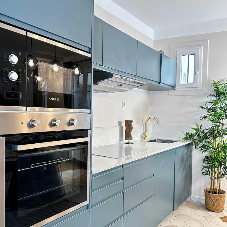 Champs Elysees - Prestige apartment with lift for 6 - Appartement - 13