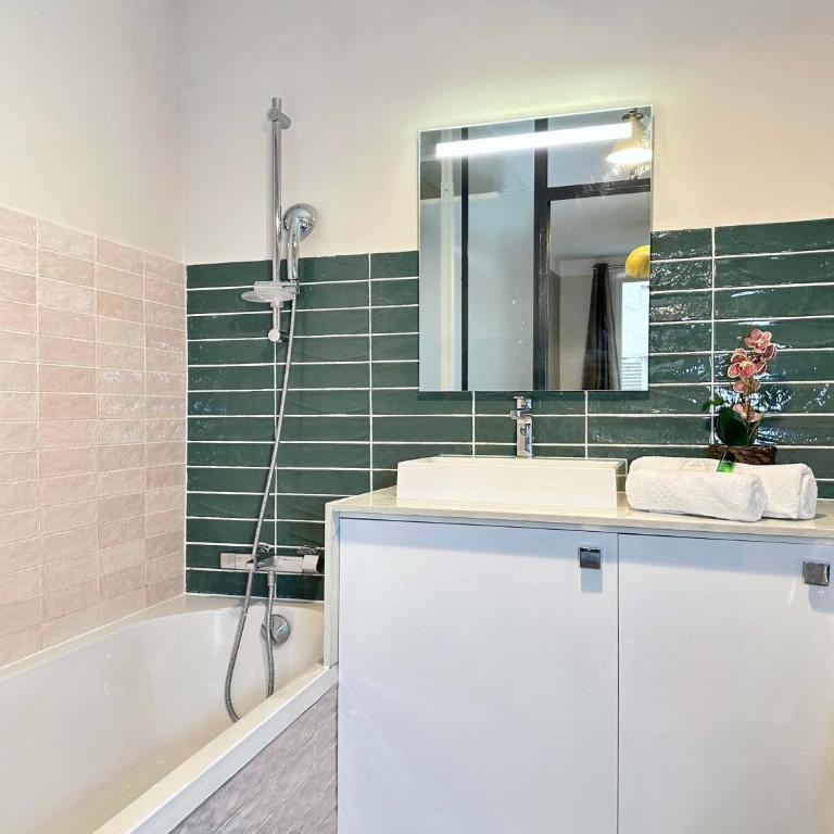 Champs Elysees - Prestige apartment with lift for 6 - Appartement - 31