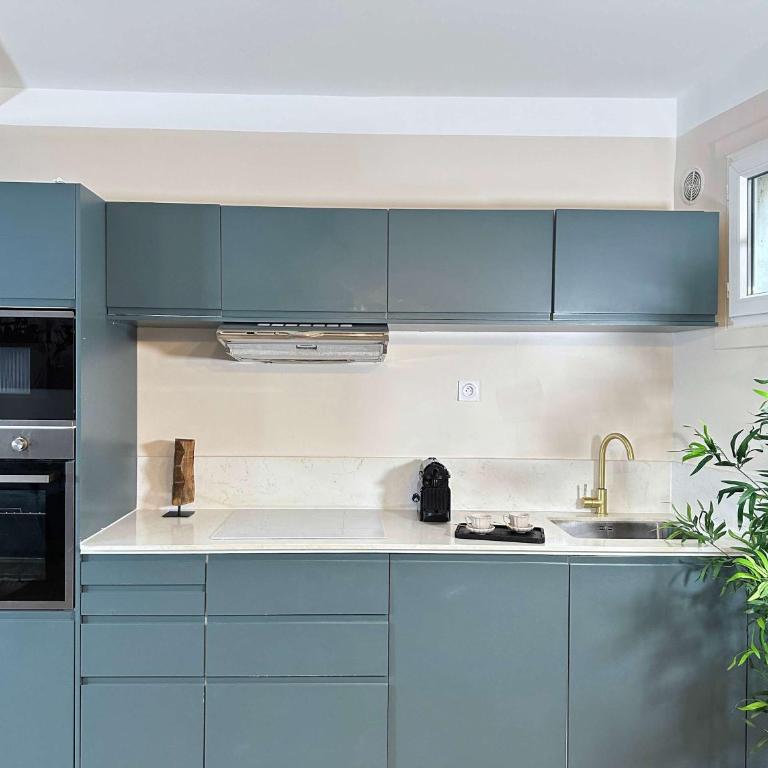 Champs Elysees - Prestige apartment with lift for 6 - Appartement - 12