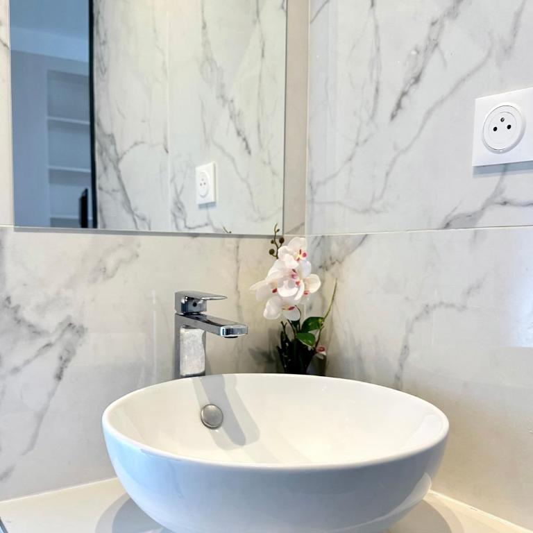 Champs Elysees - Prestige apartment with lift for 6 - Appartement - 27