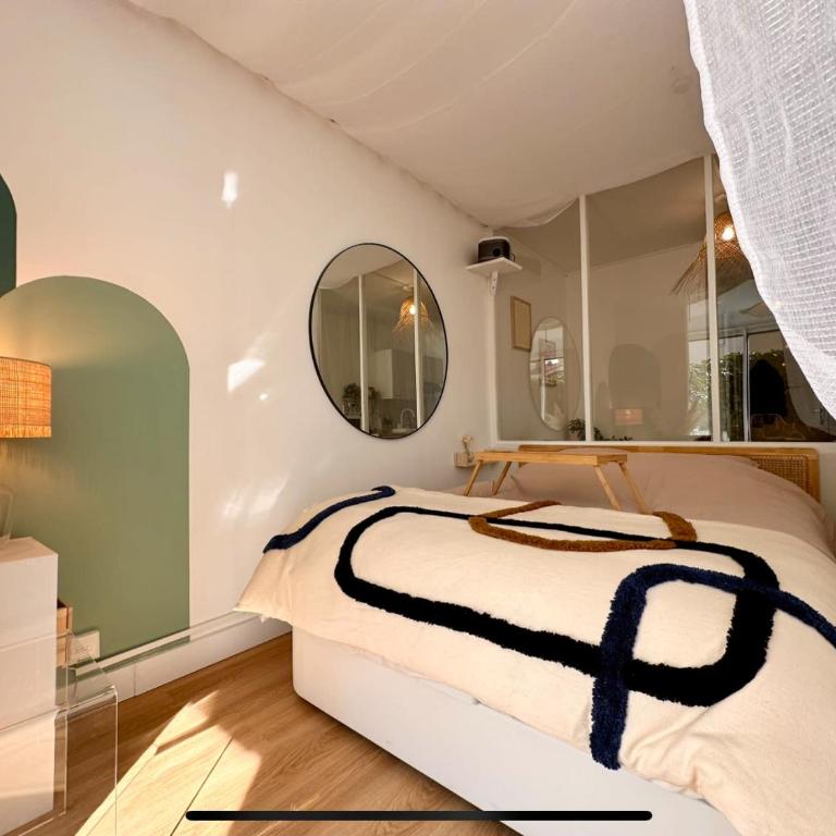 Mini Loft avec Cinema et Terrasse - Cap D'Agde - Apartment - 2