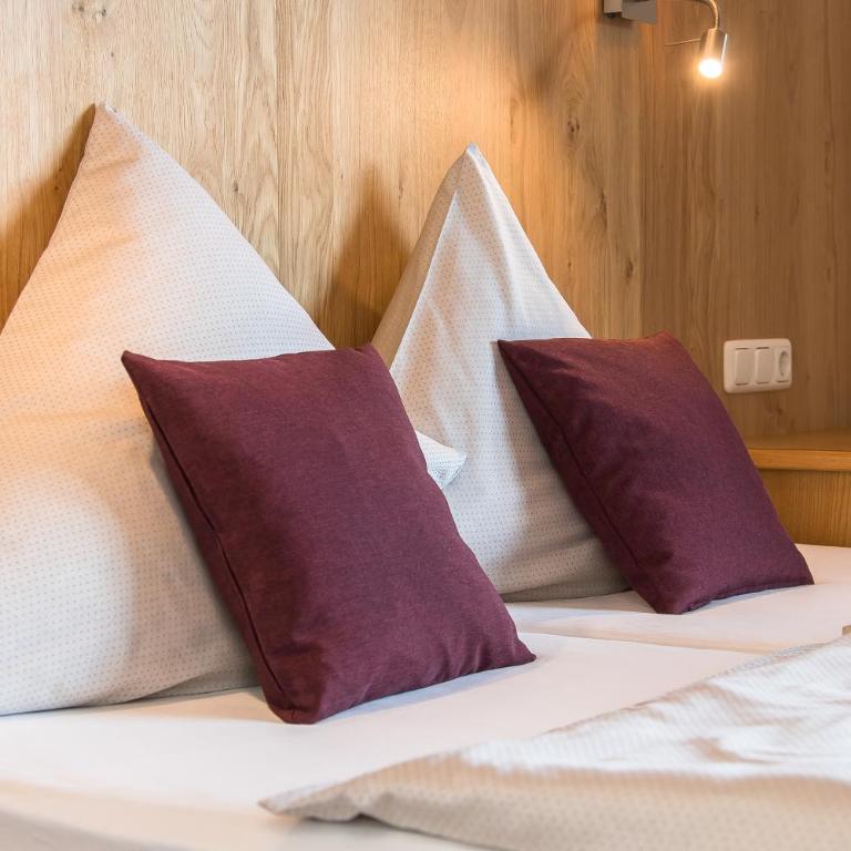 Berggasthof Christernreith - Deluxe Doppelzimmer mit Balkon - 5