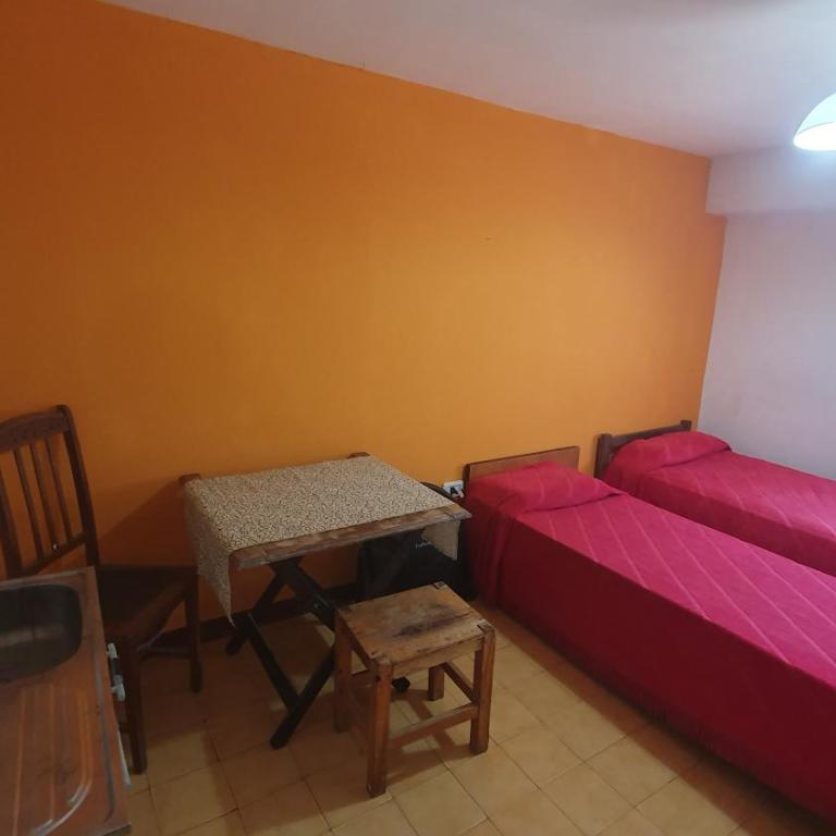 Habitacion economica con estacionamiento Necochea - Female Dormitory Room - 4
